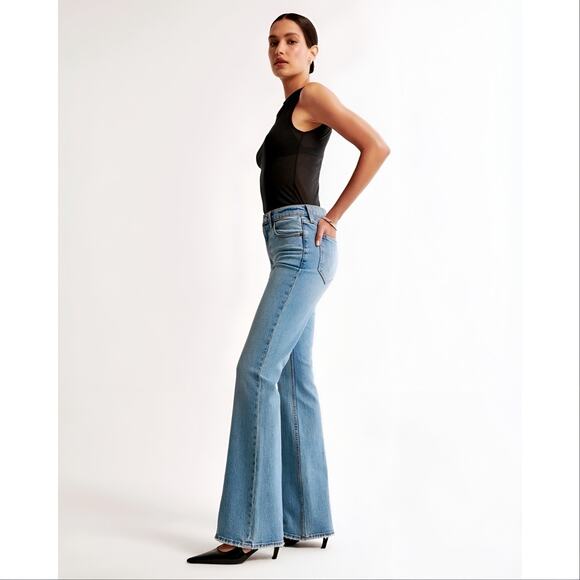 Abercrombie & Fitch Jeans Women 28/6 Blue The Vintage Flare High Rise Hippie 70s - Picture 1 of 12